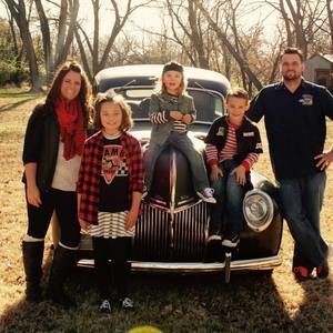 Meet your Posher, Holly